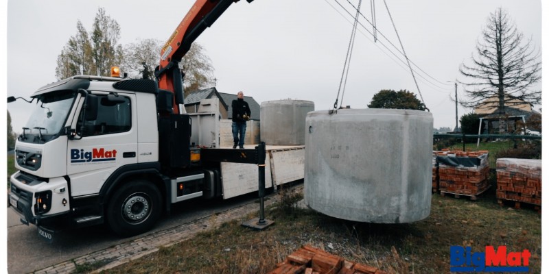 Pose d'une citerne à Gembloux 